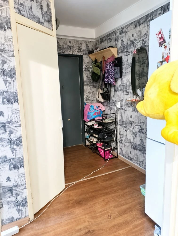 Sale of a 2-bedroom apartment on Dobrovolches'kyi batal'yioniv Street