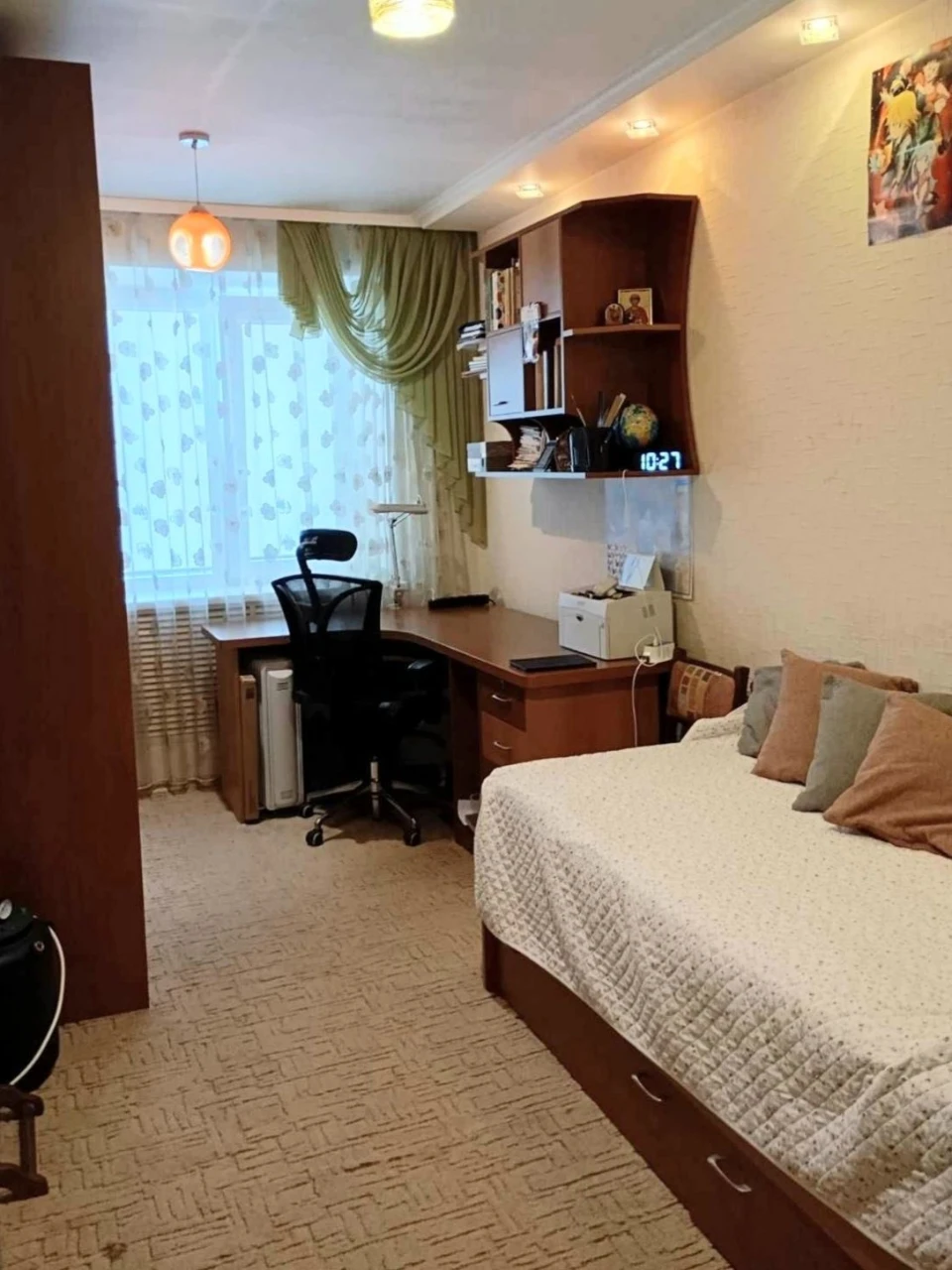M.Холодная Гора, sell 3-room apartment, Bolabachana Street 59