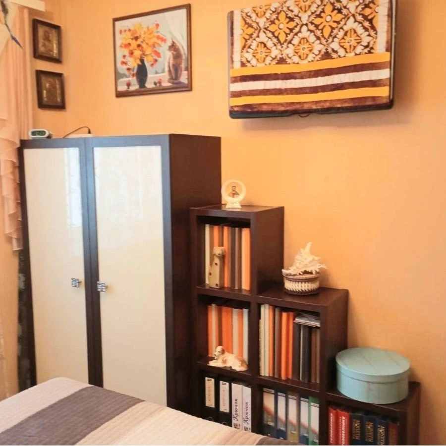 M.Холодная Гора, sell 3-room apartment, Bolabachana Street 59