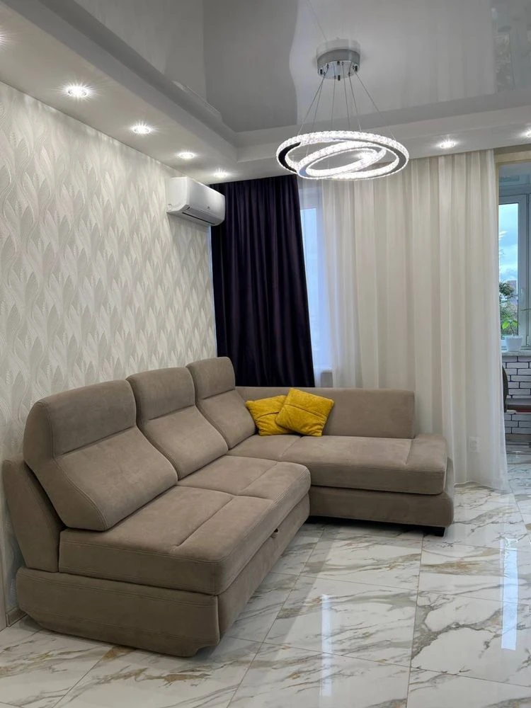 Sale of a modern apartment in the "Radzhyzny" residential complex