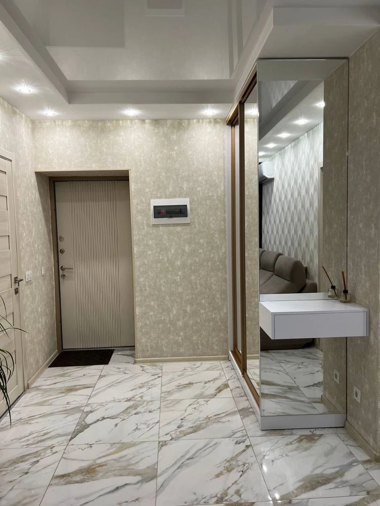 Sale of a modern apartment in the "Radzhyzny" residential complex