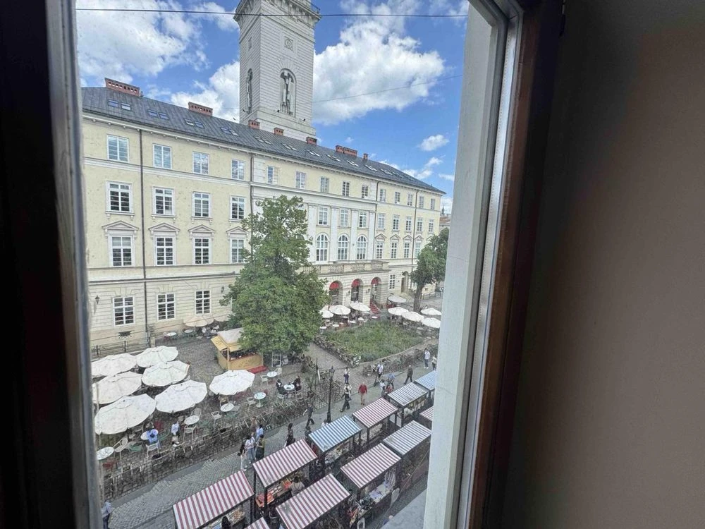 Apartment for Sale in Lviv, Opposite the Town Hall