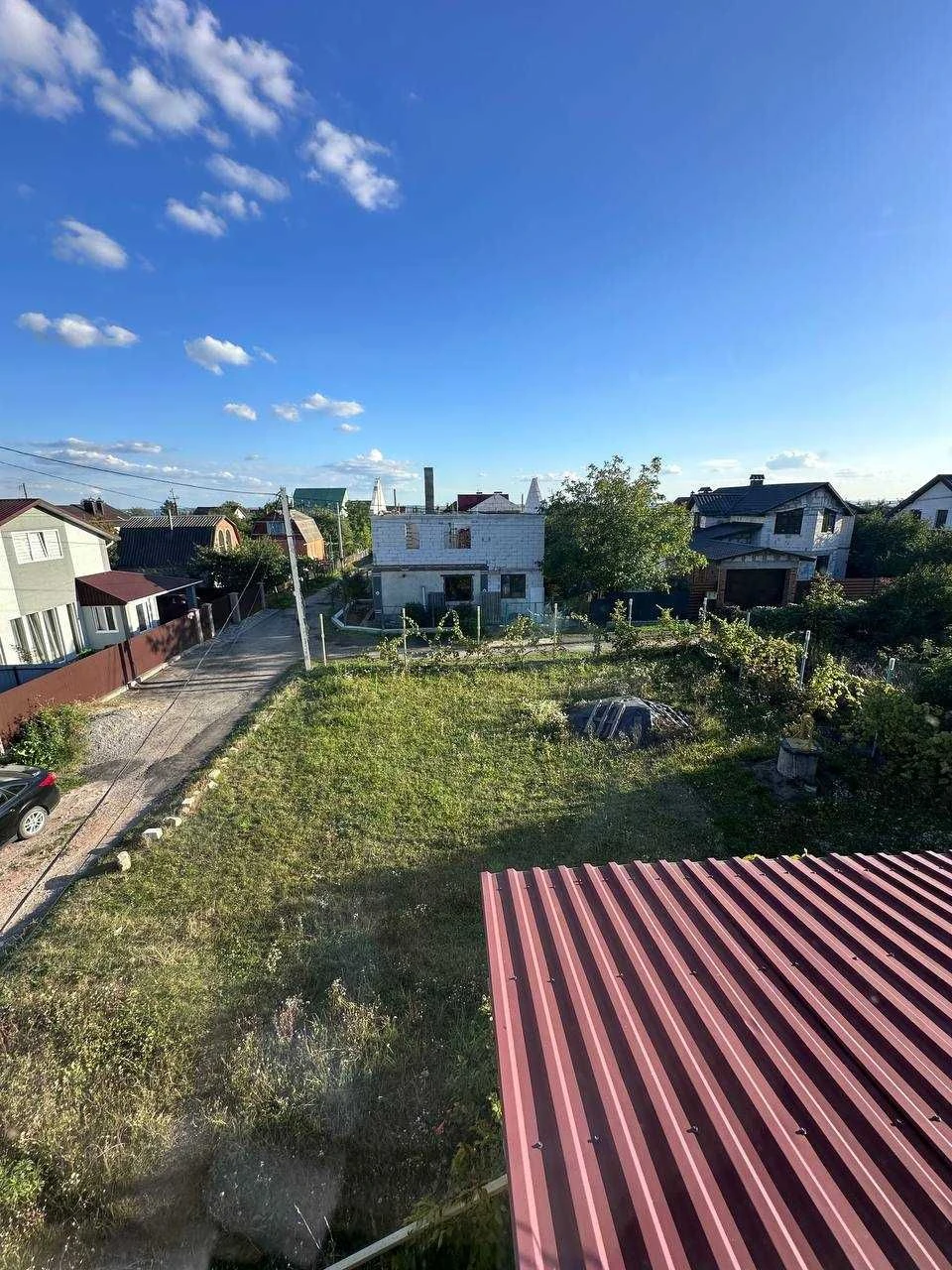 Продаж будинку в Лезневе