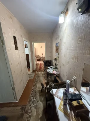 Sale of a 3-room apartment on Bohoyavlensky Avenue, 4th floor