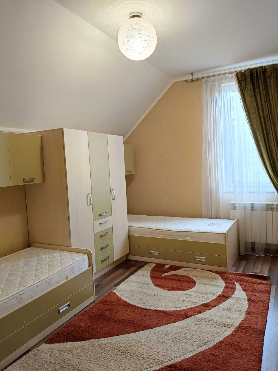 Продаж будинку 160 м² Новоолександрівка 12 соток ремонт газ