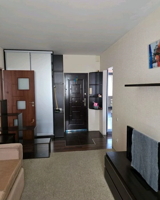 Продается 2-ком квартира по ул. Синенко