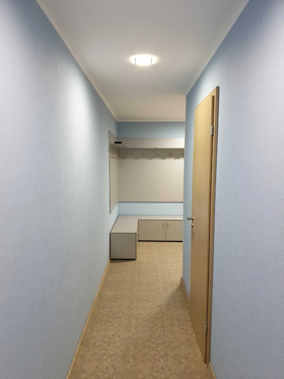 3-room apartment 71 sq.m (suitable for commercial use), area of Freedom Square