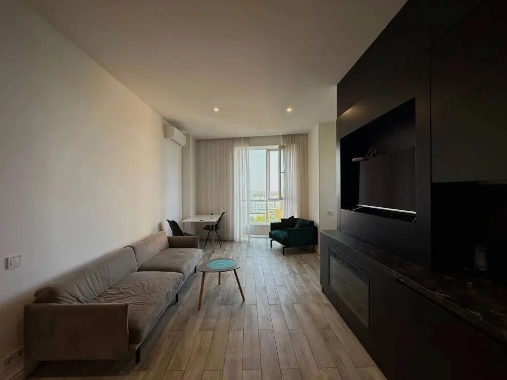 Продаж 3 кімнатної квартири ЖК Panorama Нагірний