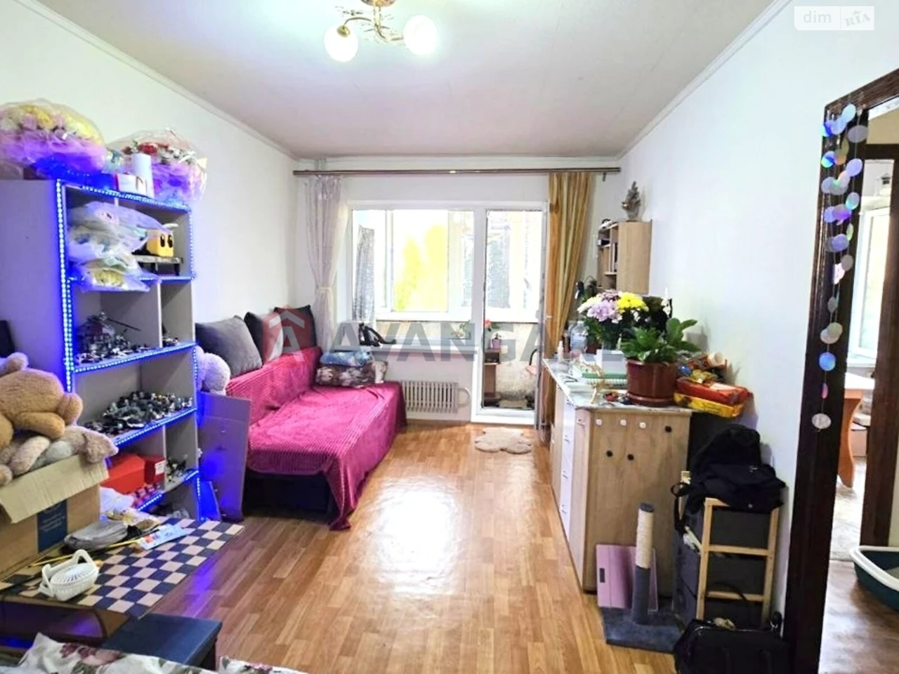 Long-Term Rental: One-Bedroom Apartment in Komunarsky District