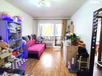 Long-Term Rental: One-Bedroom Apartment in Komunarsky District