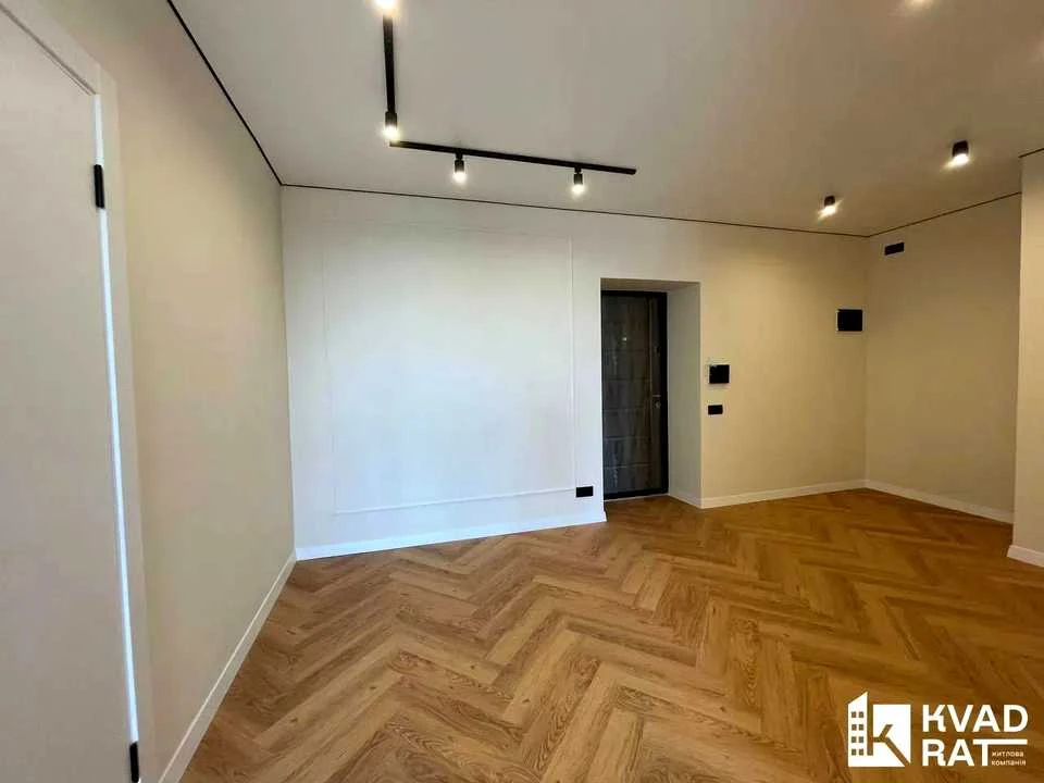 Apartment. Ivano-Frankivsk, Knygyn Street