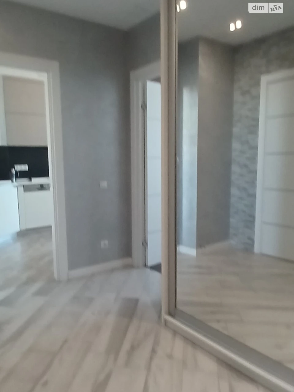 Продаж Квартира Харківський Масив