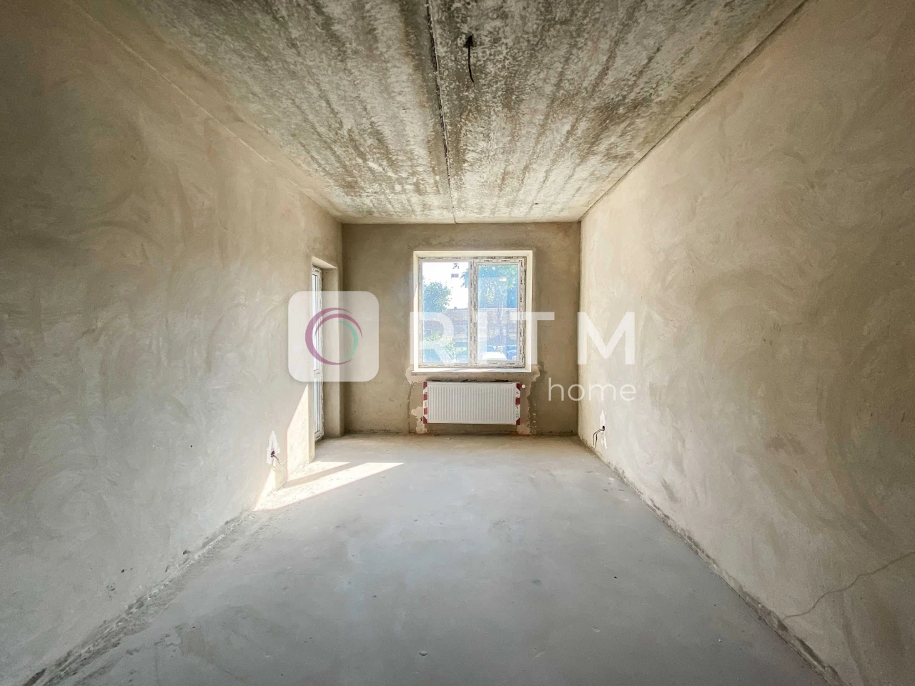 URGENT SALE! For sale, a 2-room apartment in a new building
