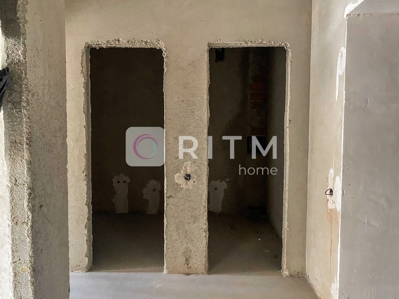 URGENT SALE! For sale, a 2-room apartment in a new building
