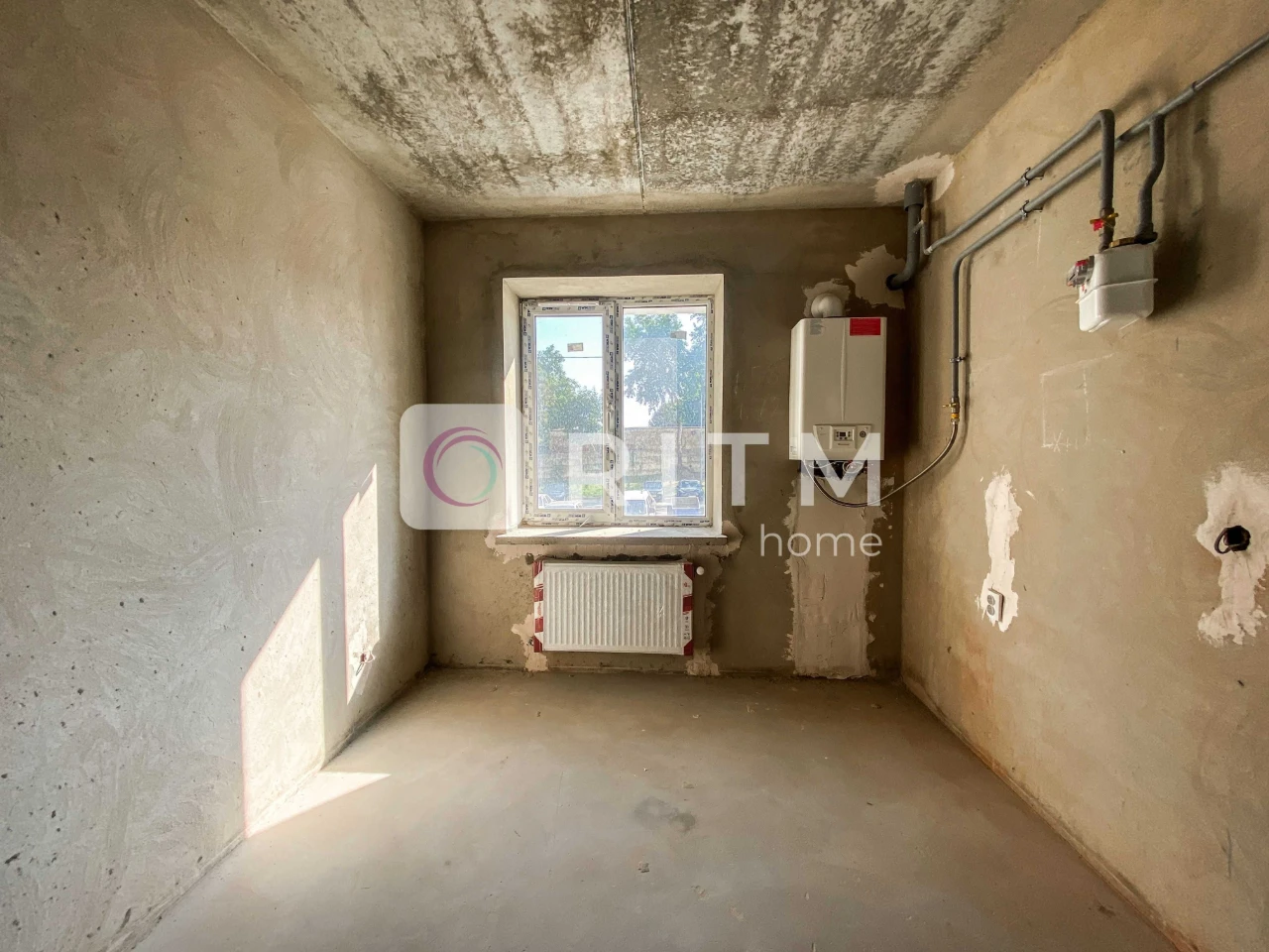 URGENT SALE! For sale, a 2-room apartment in a new building