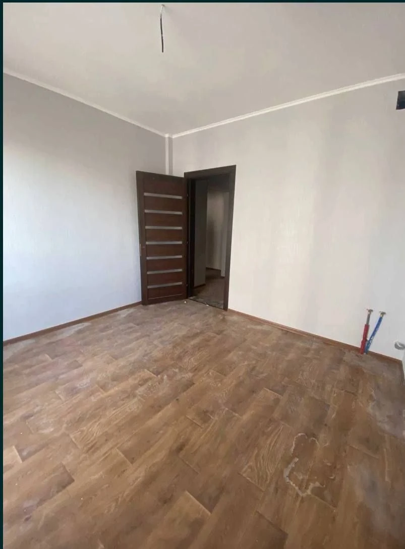 Sale of an apartment with renovation in a completed building in the "Navigator-2" residential complex