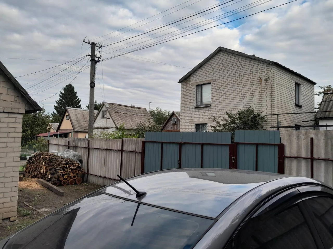 For sale: Cottage on Levoberezhny 3