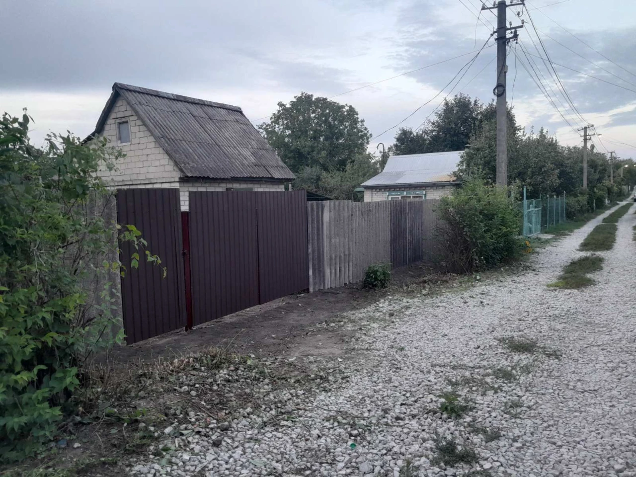 For sale: Cottage on Levoberezhny 3