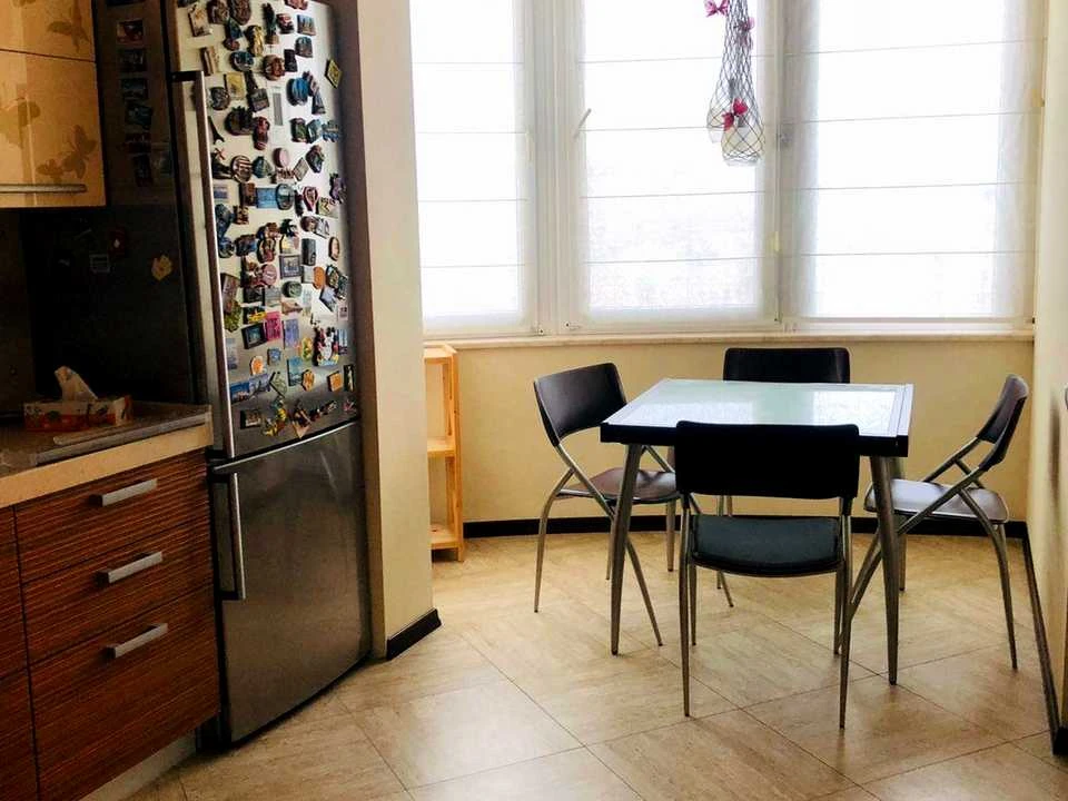 Квартира. Київ, Дніпровська набережна вул.