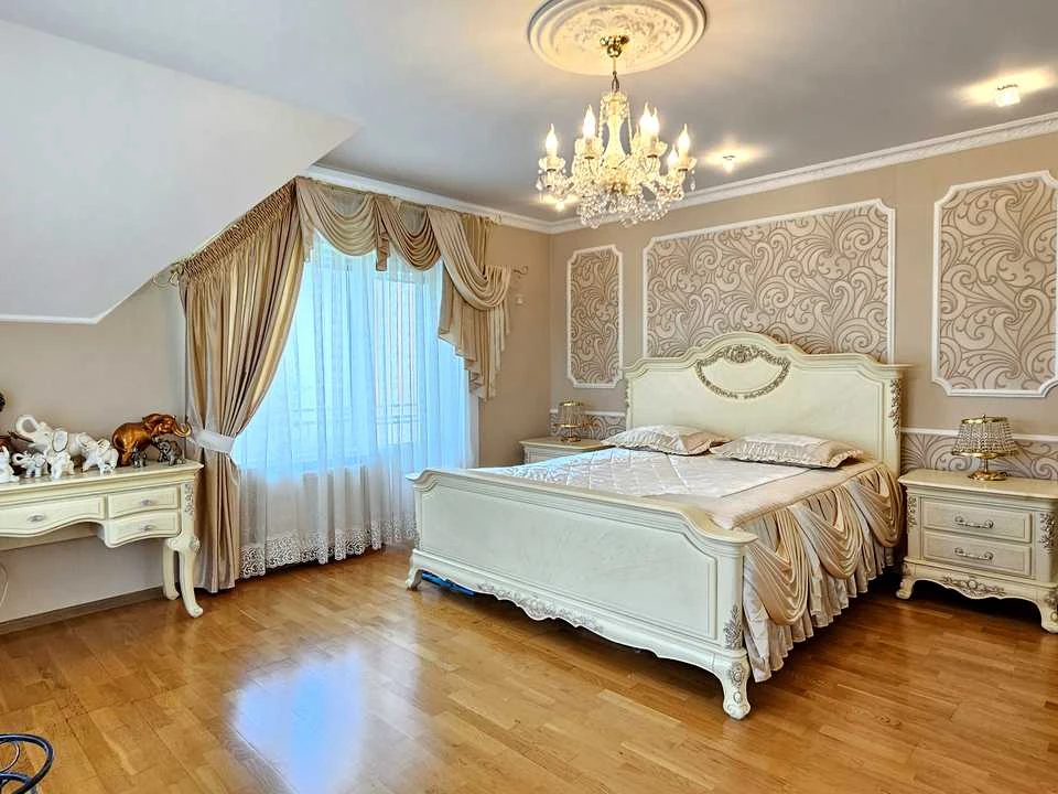 House. Kyiv, Maslyovka Street