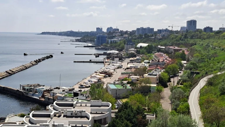 Продам 3 комнатную квартиру в ЖК Морская Симфония
