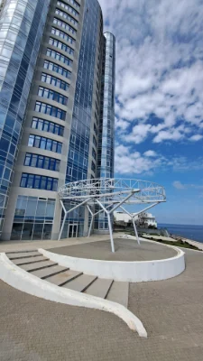 Продам 3 комнатную квартиру в ЖК Морская Симфония