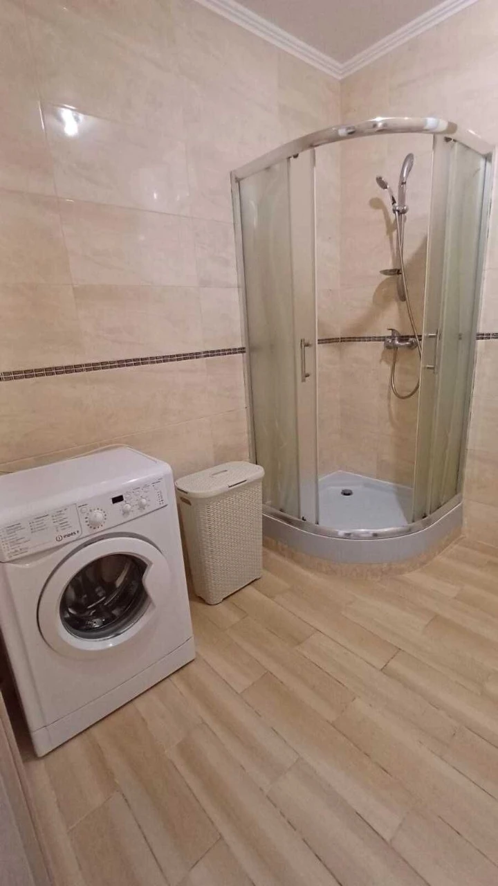 Продается 1-комнатная квартира 51 кв.м. по ул. Бочарова/Сахарова, Но