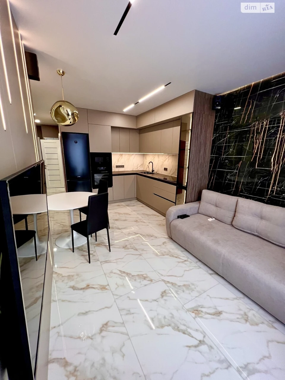 Long-Term Rental Apartment, Syrets
