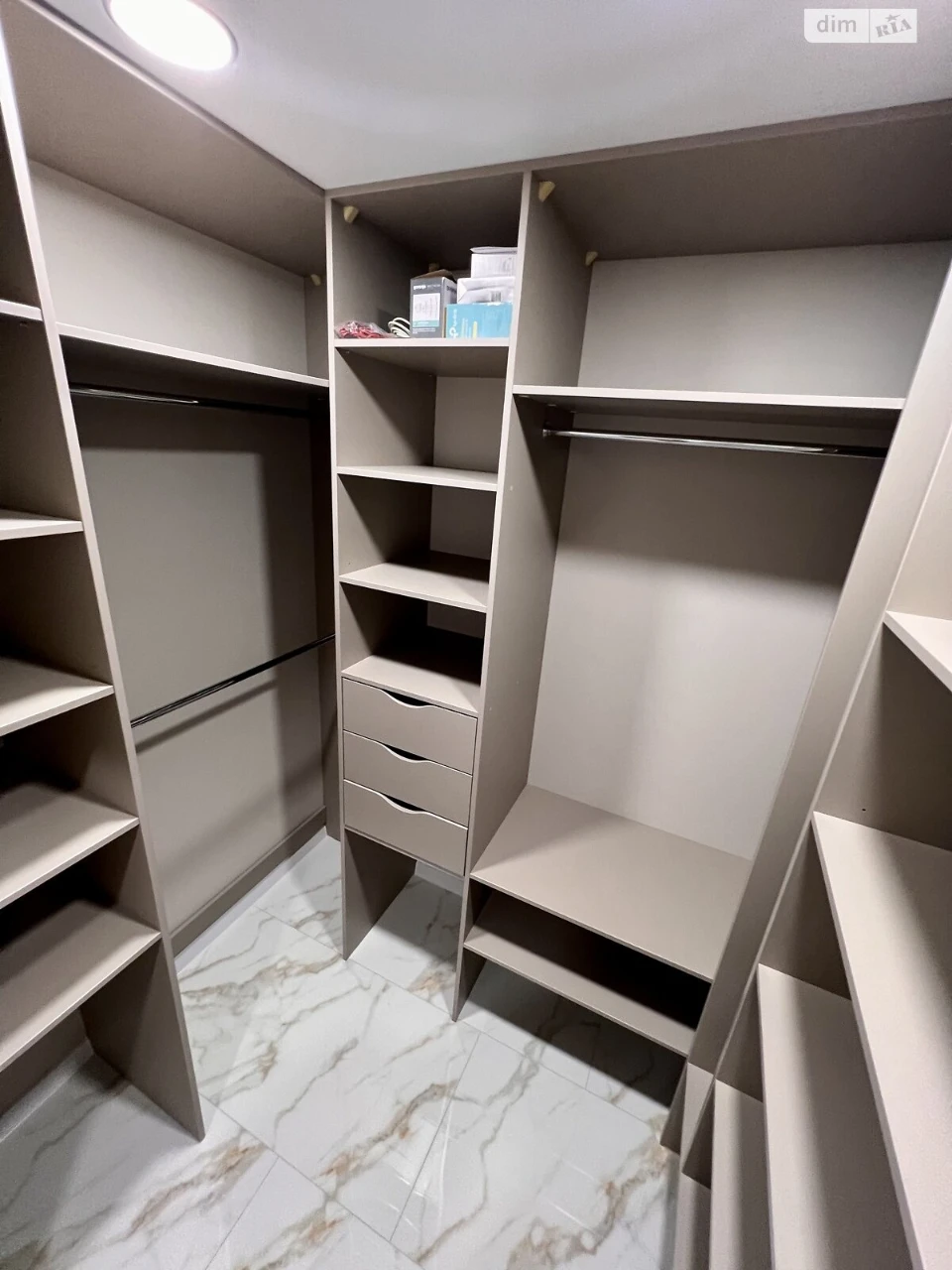 Long-Term Rental Apartment, Syrets
