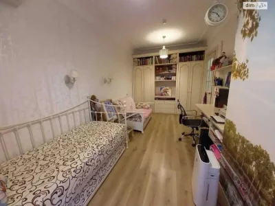 Продажа Квартиры Робоча