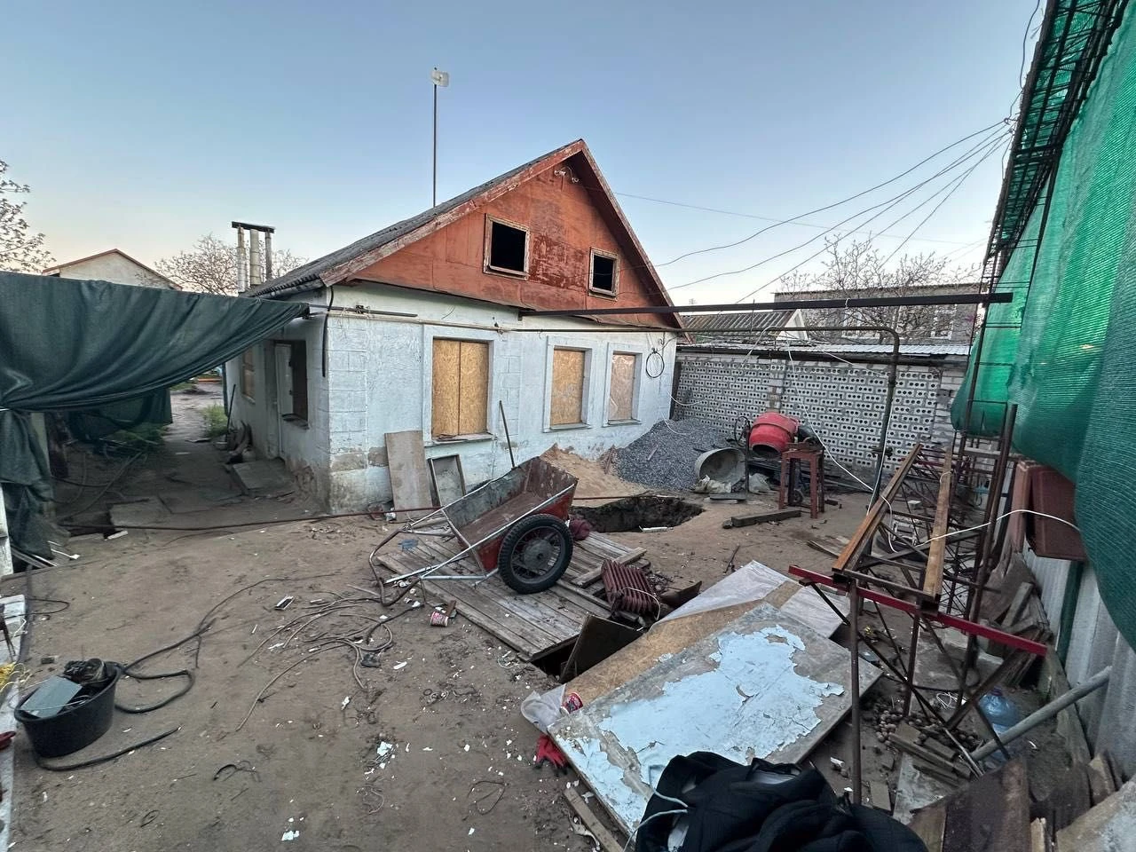 For Sale: Private House, White Street 18