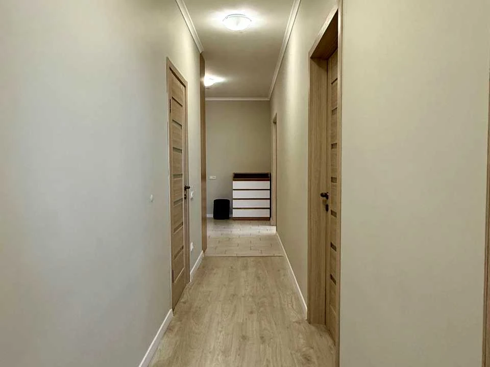 Квартира. Київ, Сім'ї Кульженків вул.
