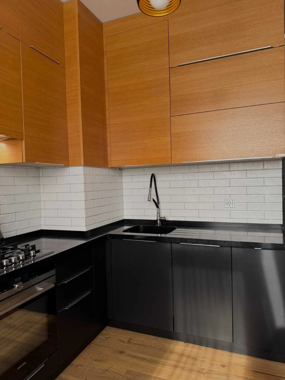 Продается 2-комнатная квартира 64,6 м² в ЖК «14 Перлина», Газ
