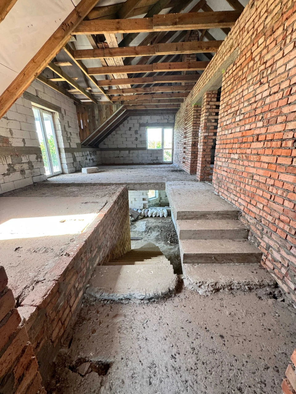 House with Garage 205 sq m, 8 acres, Lutsk, Dubenska Street