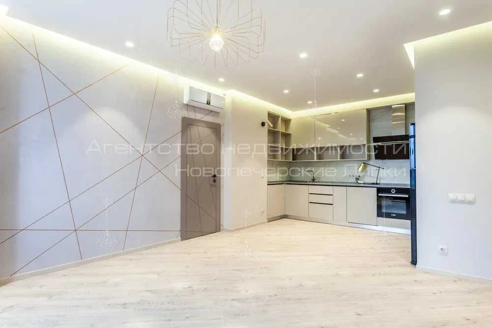 Apartment in ЖК Новопечерські Липки - Verkholyada, 20 / New renovation 81 sq m