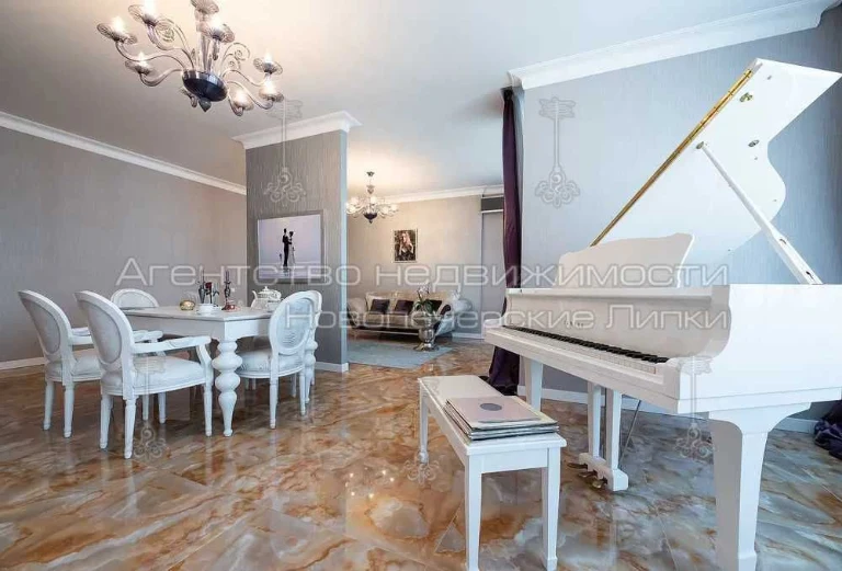 Sale of a 4-bedroom apartment 180 m2 with designer renovation in ЖК Новоп