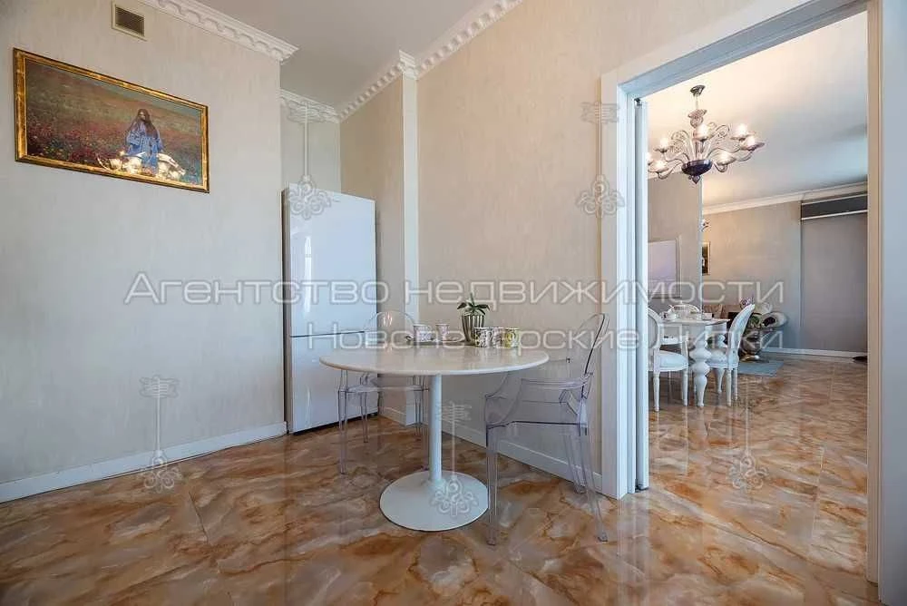 Продаж 4к квартири 180м2 з дизайнерським ремонтом в ЖК Новоп