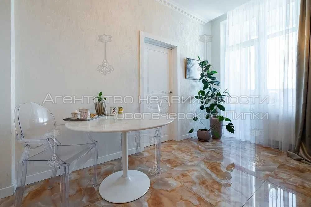 Продаж 4к квартири 180м2 з дизайнерським ремонтом в ЖК Новоп