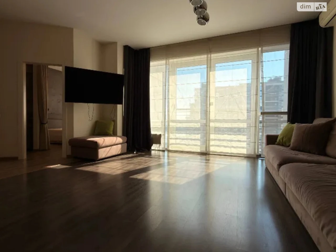 Apartment for Sale: Apartment on Prospect Polya