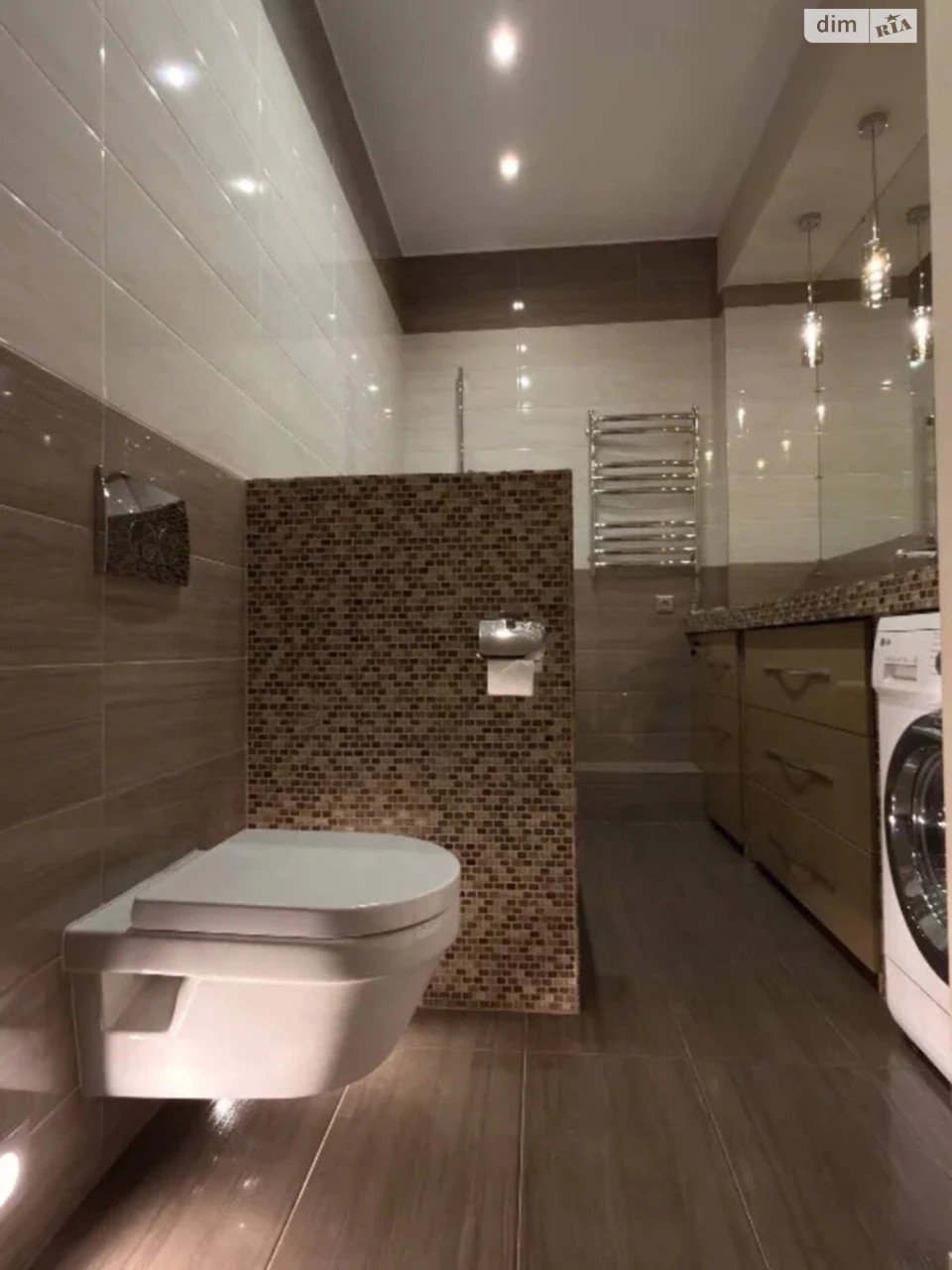 Apartment for Sale: Apartment on Prospect Polya