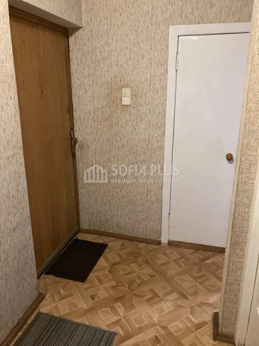 Срочная продажа! 1-комнатная квартира, ул. Братиславская 22