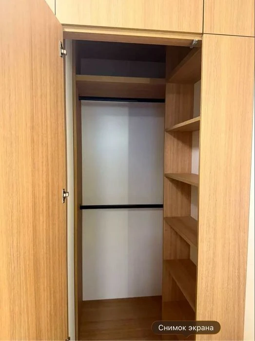 Продам 4к квартиру ул. Запорожское шоссе 4