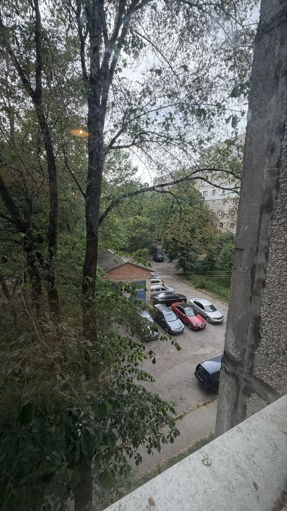 ПРОДАЖ квартири на ВИШЕНЦІ