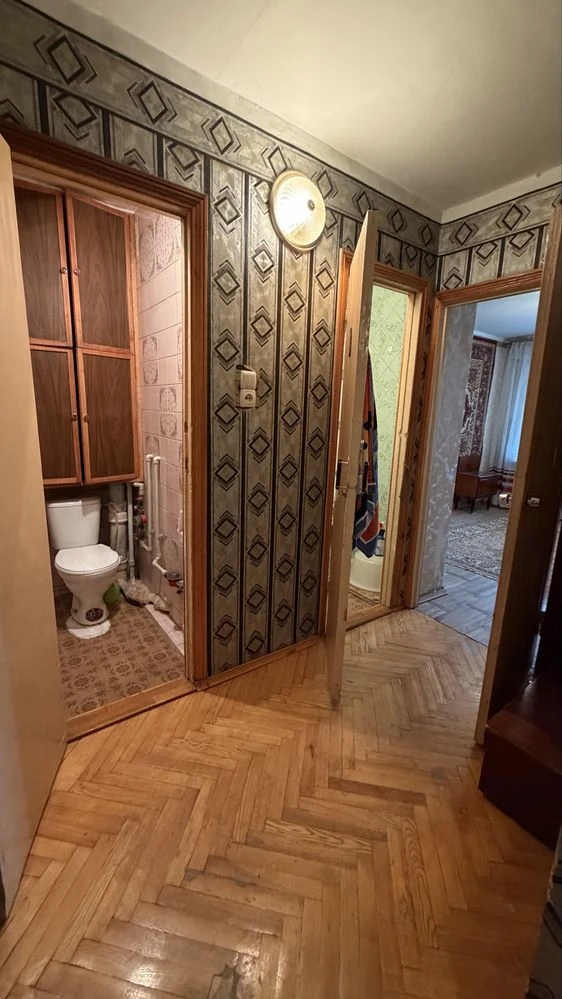 ПРОДАЖ квартири на ВИШЕНЦІ