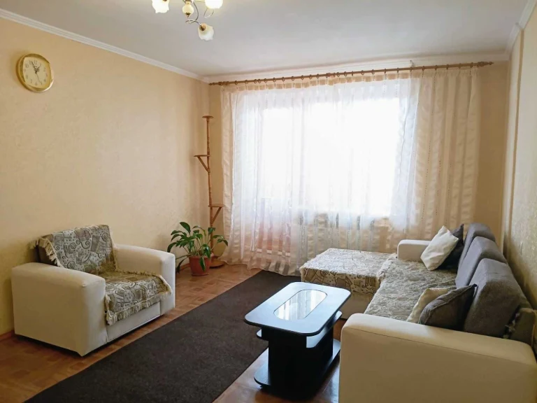 Продаж 4-кімн.кв. / Район без відключень / За "Кредобанк" /