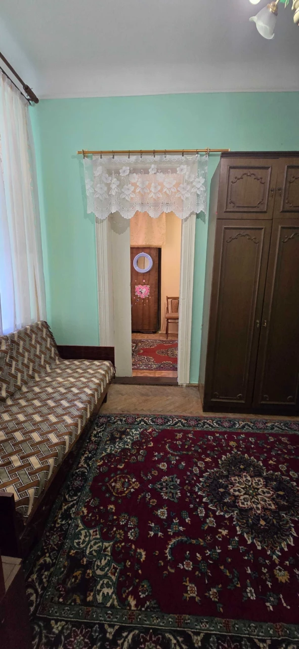 Продаж 2-кім.квартири у ближньому центрі