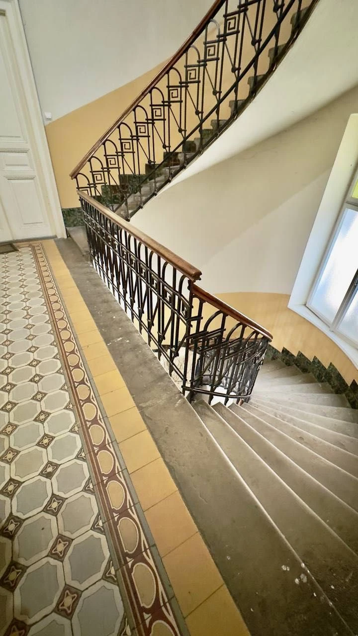 Продаж 3-4 кім квартири вул. Щепкіна, бічна Огієнка, автенти