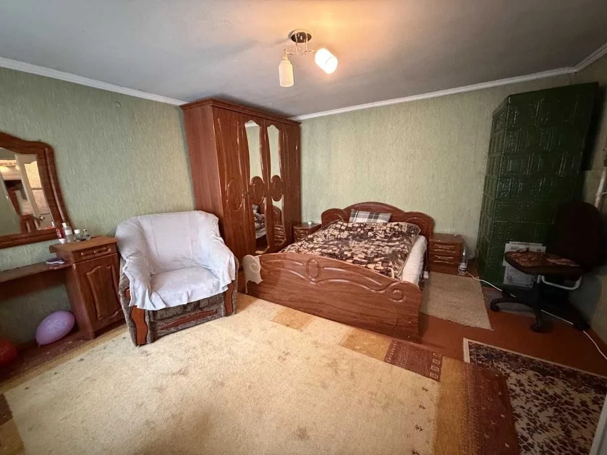 Продається 2-кімнатна квартира на вул. Л. Кобилиці, Центр мі