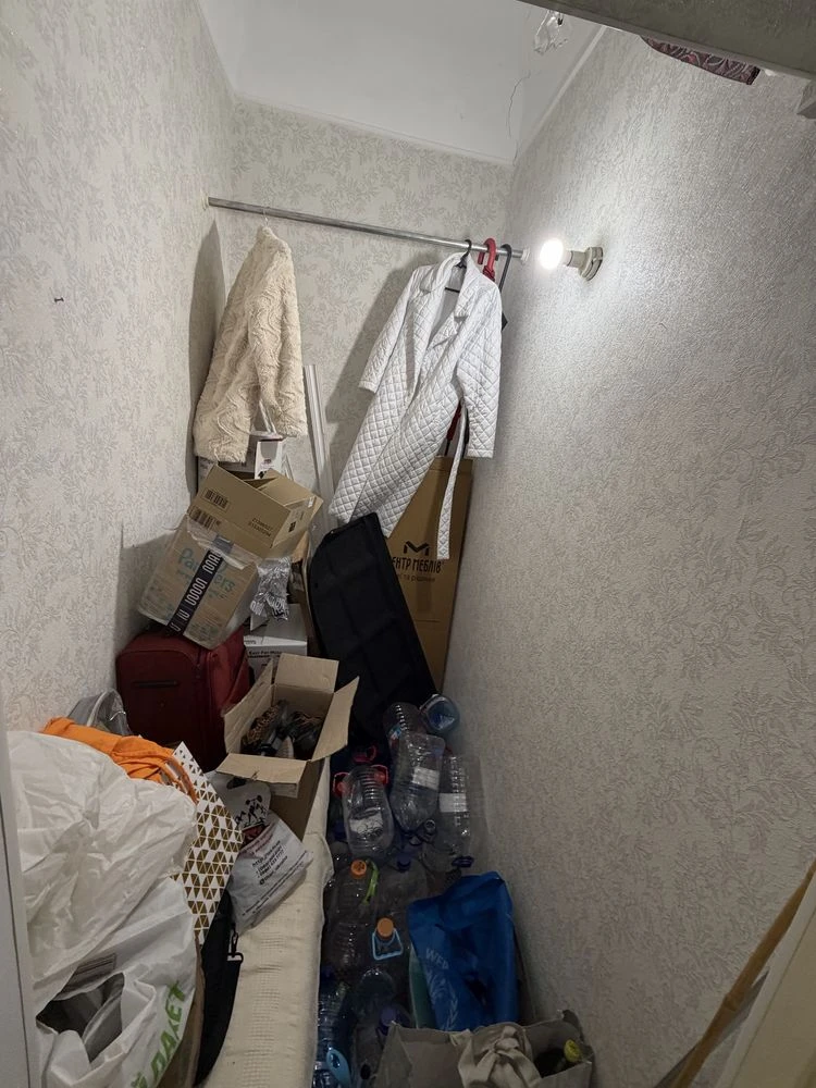 Продаю 2 х комнаиную  Сталинку в самом ЦЕНТРЕ Николаева‼️‼️