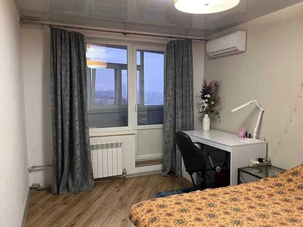 Продаж 2к квартири 45 кв. м на вул. Академіка Павлова